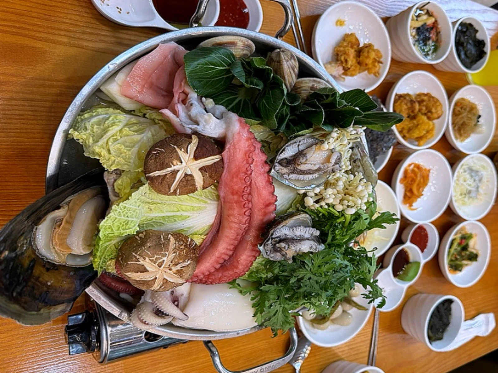 해물탕 보정 전